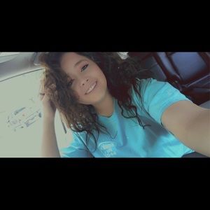 Meet your Posher, Sara